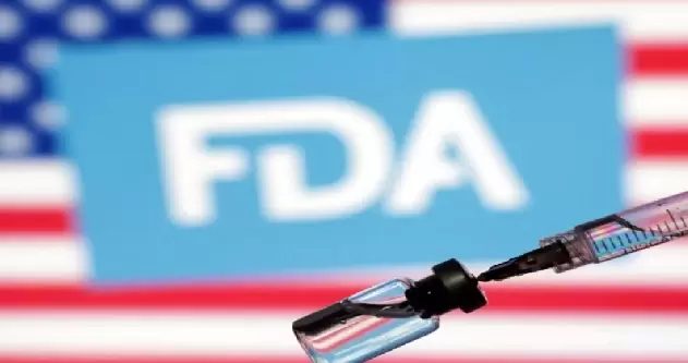 昔建議同打流感、新冠疫苗 FDA今改口不確定安全有效